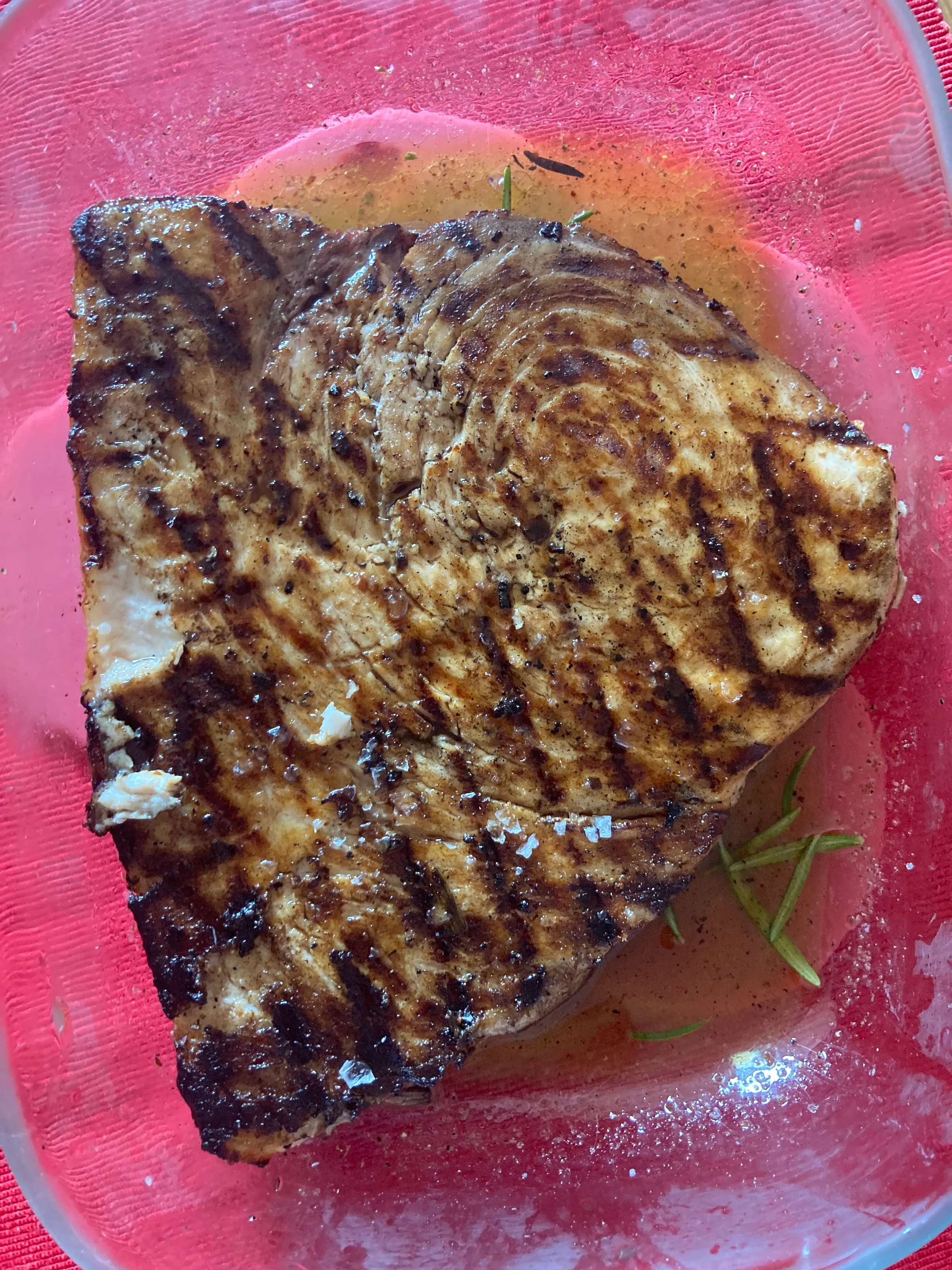 Steak après cuisson au barbecue